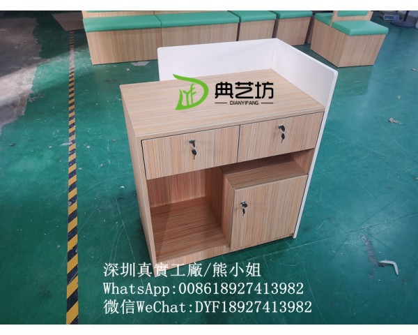收銀櫃#前台櫃#公司前台吧檯#茶水櫃#餐廳收銀櫃#收納儲物櫃#餐廳前台櫃#櫃子款式#酒櫃定做#吊櫃